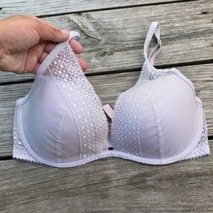 Victoria’s Secret bra